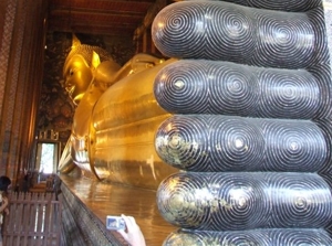 Wat Pho Reclining Buddha - Image © Miguel Major